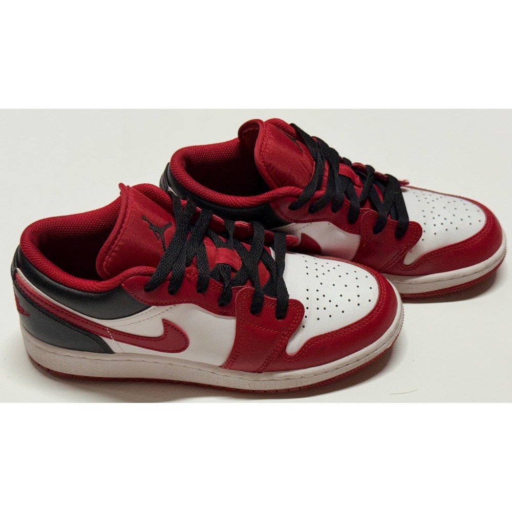 Nike Air Jordan 1 Low GS Chicago Home Gym Red White Black‎ 553560-163 Size 4.5Y